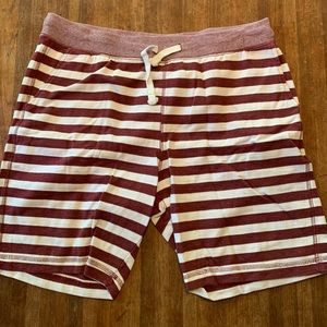 Old navy red/ white striped shorts size L